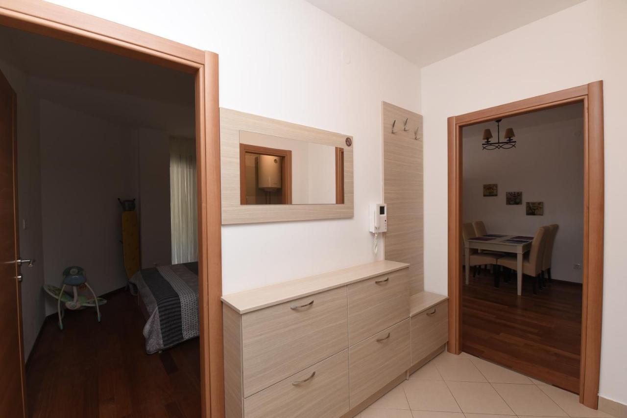 Apartamenti Enjoy Apartment Petrovac Exterior photo