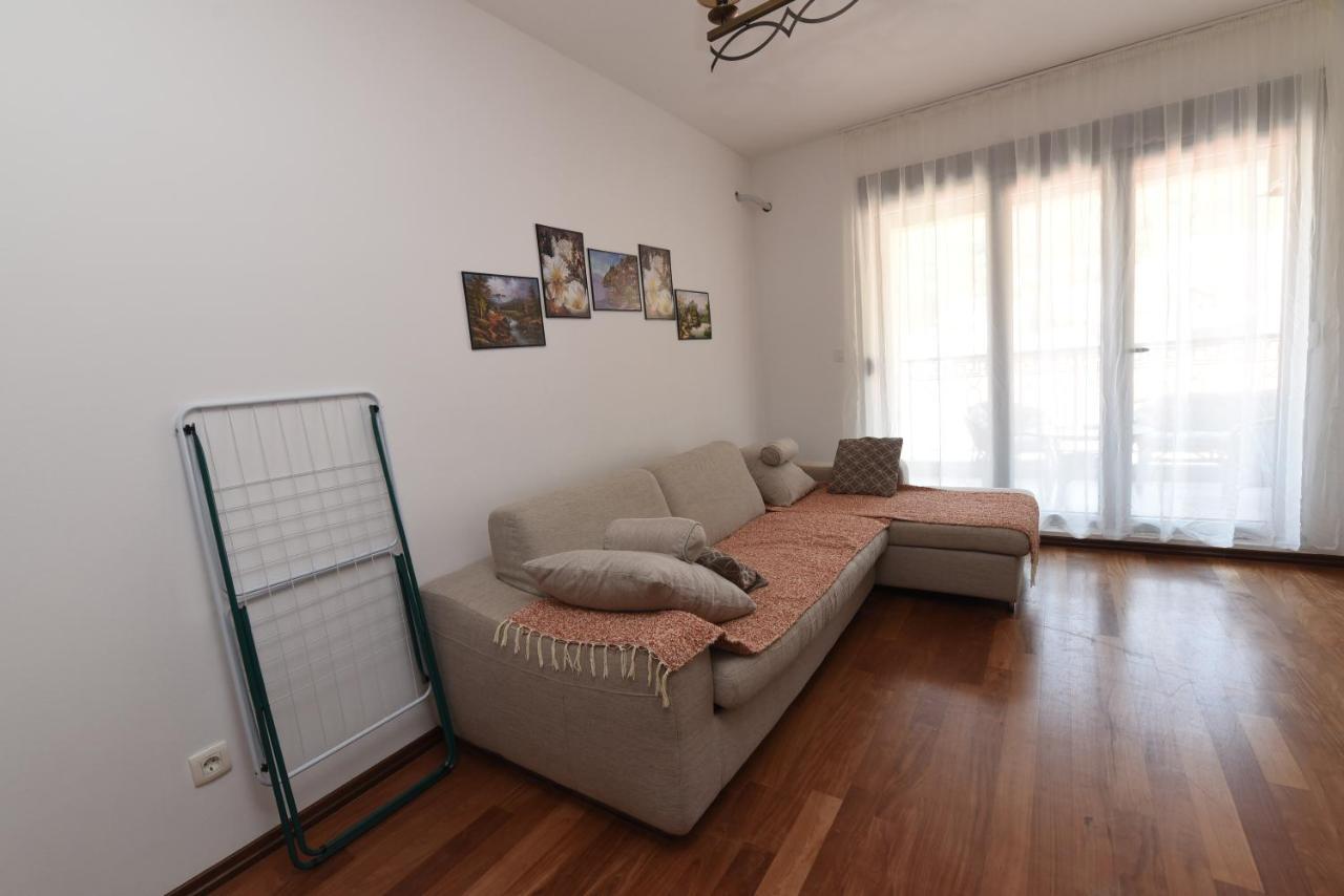 Apartamenti Enjoy Apartment Petrovac Exterior photo