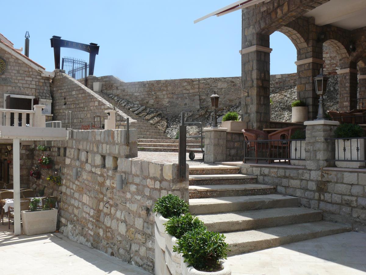 Apartamenti Enjoy Apartment Petrovac Exterior photo
